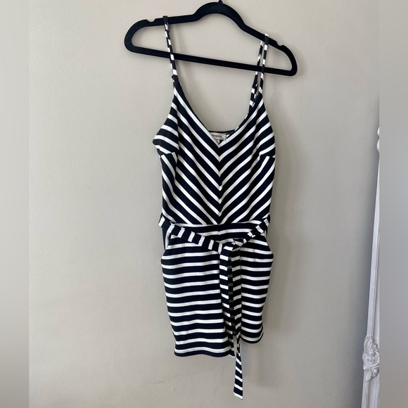 𝅺MONTEAU Striped Black and White Shorts Romper. EUC Size Small - Picture 3 of 7